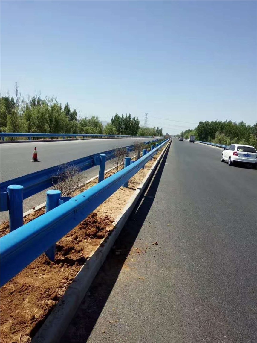 漢濱區(qū)公路波形護(hù)欄型號(hào)