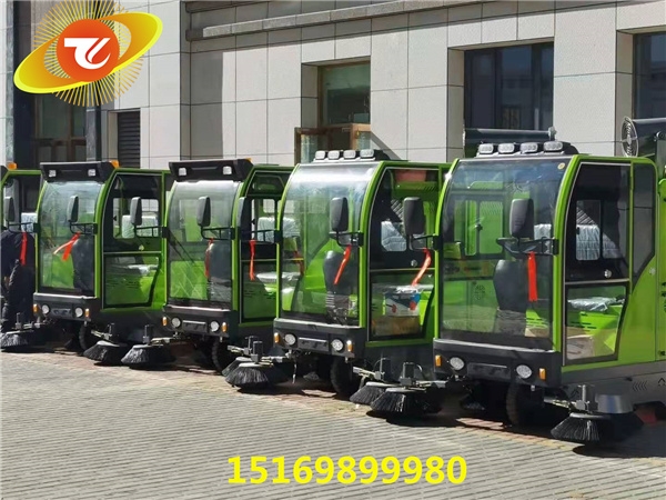 小型2.0米電動掃地車設(shè)備及使用優(yōu)勢