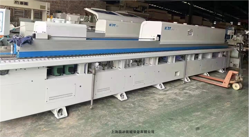 在位轉(zhuǎn)讓二手木工機(jī)械設(shè)備極東468JSGA封邊機(jī)