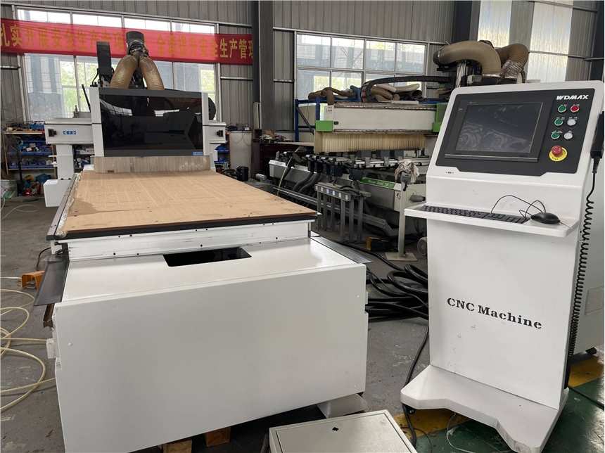 收售二手家具木工機(jī)械生產(chǎn)設(shè)備/封邊機(jī) 電子鋸 開料機(jī) 砂光機(jī)等