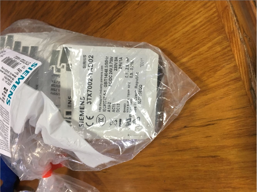 三重化及冗余系統(tǒng)IC697CBL826