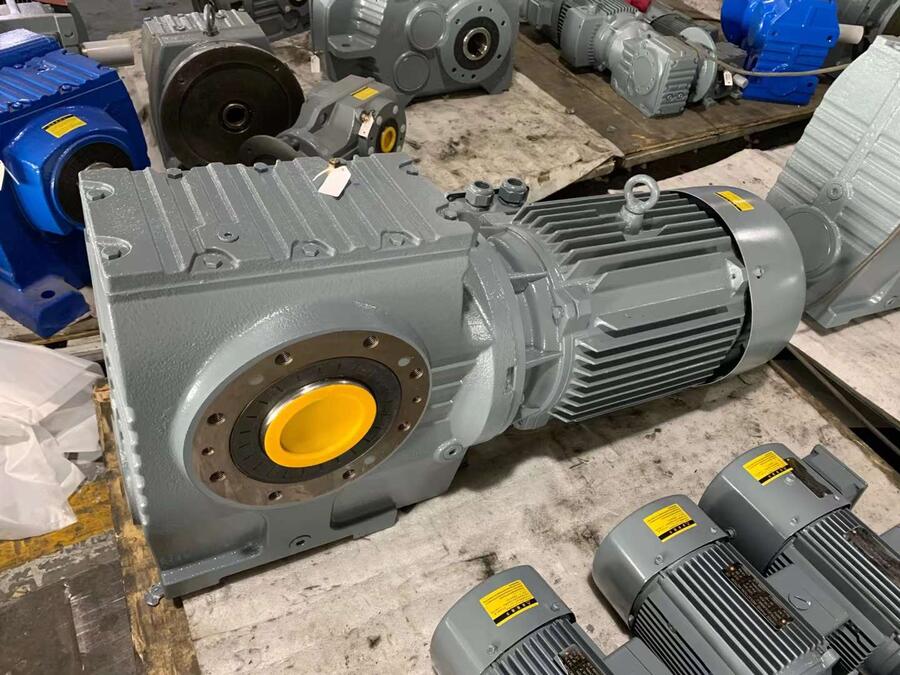 M4RVSF40硬齒面減速箱H1SM17A興隆臺