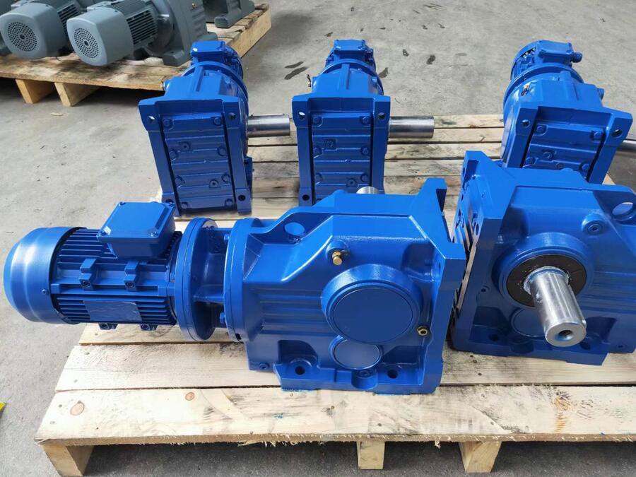 KCF47RC37硬齒面減速箱M4RVHT80昌邑