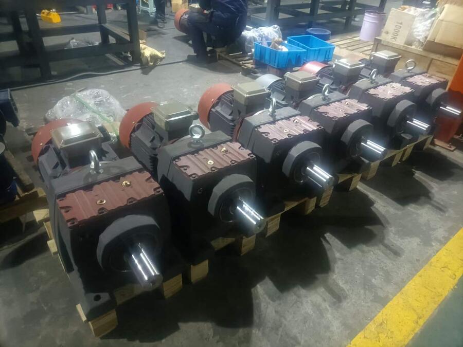 BLD09-35齒輪減速機(jī)JWM050-DS-L-500-JM