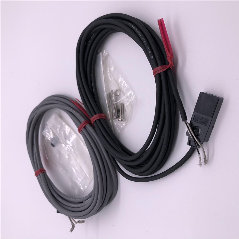 OMRON光電傳感器E3C-S30W，E3C-S30DW，E3C-S30LW 原裝正品現(xiàn)貨 現(xiàn)貨