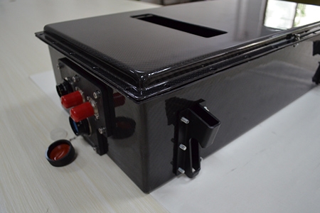 新能源汽車碳纖維動(dòng)力電池箱體，電動(dòng)汽車碳纖維鋰電池箱體