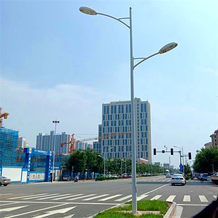 8米80瓦100瓦LED高低臂路燈太陽(yáng)能路燈