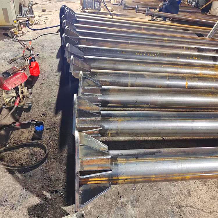 榆林高桿燈廠家天光燈具多種規(guī)格可定制