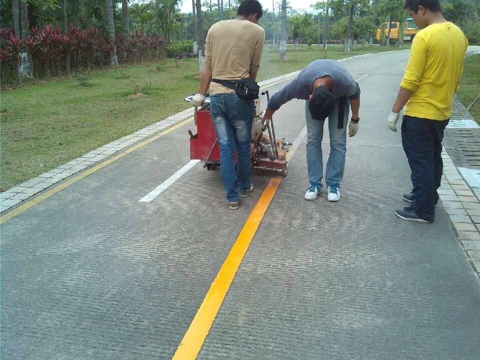 天津市塘沽區(qū)道路劃線標(biāo)線公司塘沽馬路劃線熱熔冷噴劃線