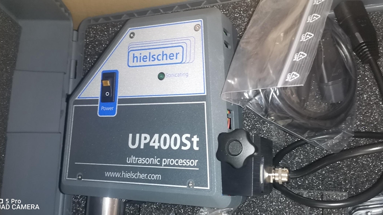 Hielscher超聲波發(fā)生器UP400ST適用于實驗室研磨