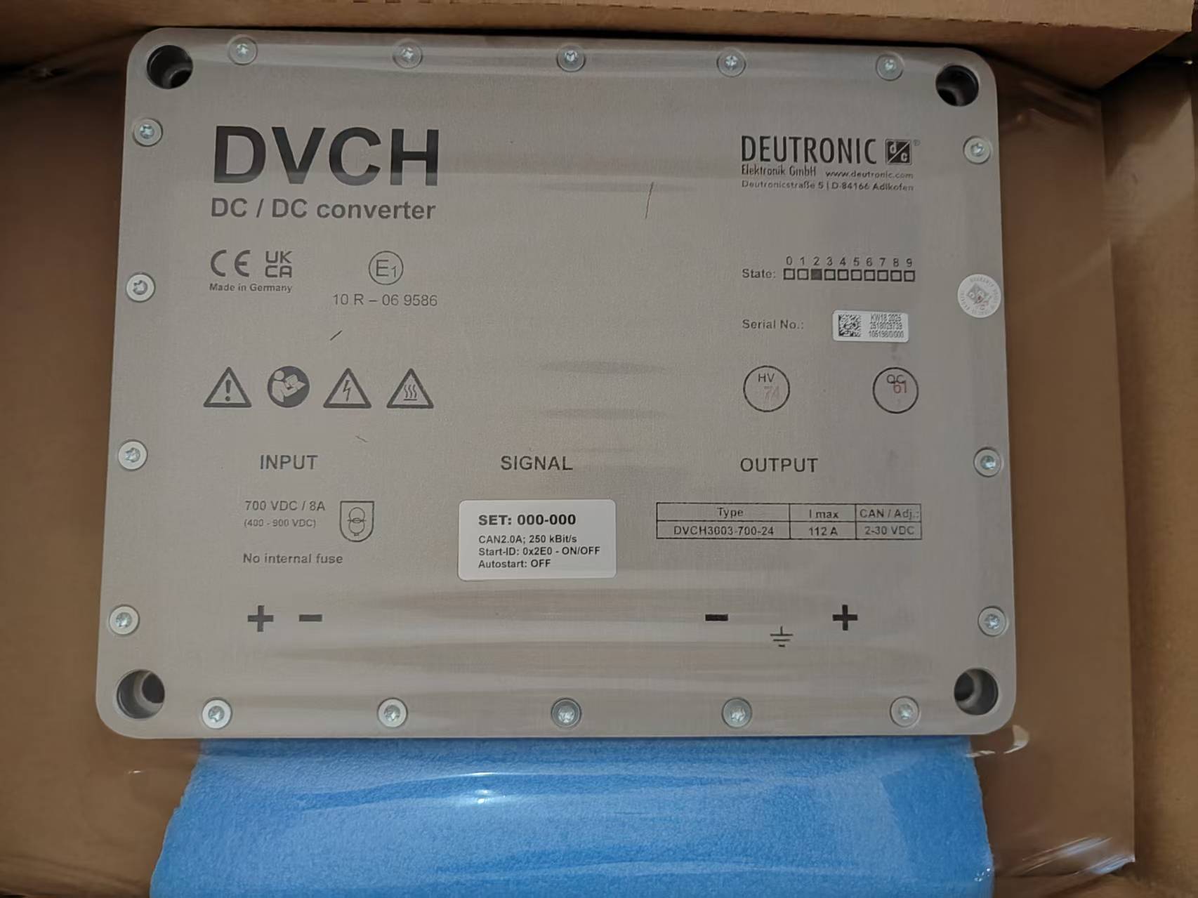 DEUTRONIC高壓直流轉(zhuǎn)換器DVCH3003-700-24用于新能源電動(dòng)汽車