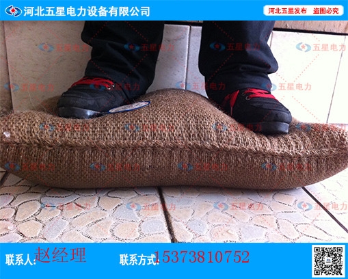 汛期儲(chǔ)備產(chǎn)品-防汛吸水堵漏袋，以水治水原理。應(yīng)急堵漏袋