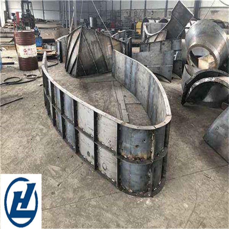 高速公路收費(fèi)島鋼模板 來(lái)賀 預(yù)制安全防撞島模具 混凝土防撞島模具 供應(yīng)廠(chǎng)家