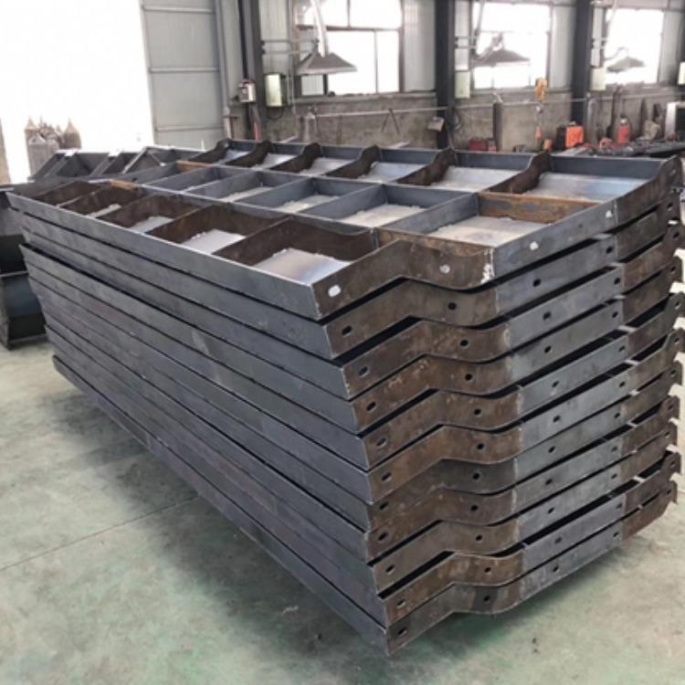 現(xiàn)澆防撞墻模具 混凝土防撞墻模具 高速公路防撞墻模具 來(lái)賀 供應(yīng)廠家