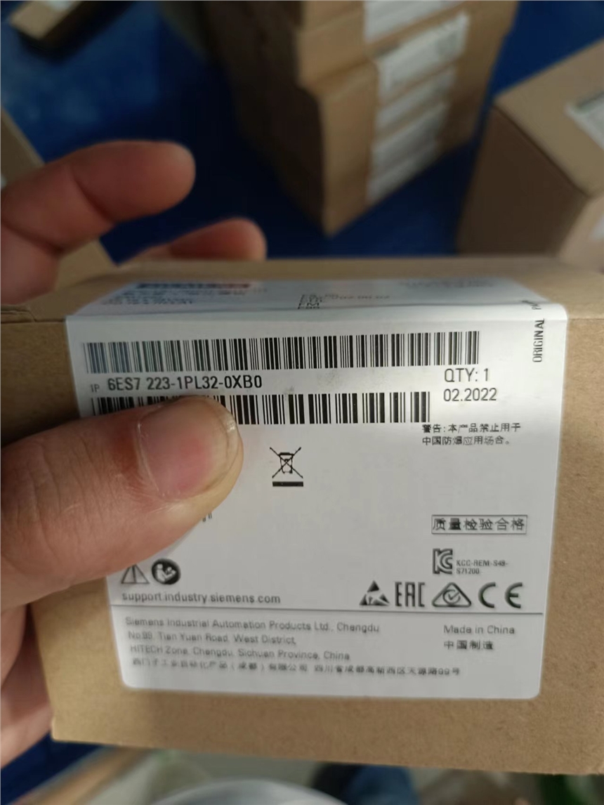 西門子6ES7223-1PL32-0XB0，S7-1200數(shù)字量 I/O SM 1223