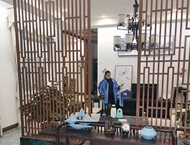 不銹鋼屏風(fēng)圖片，304不銹鋼屏風(fēng)市場(chǎng)價(jià)，現(xiàn)代隔斷屏風(fēng)的優(yōu)點(diǎn)