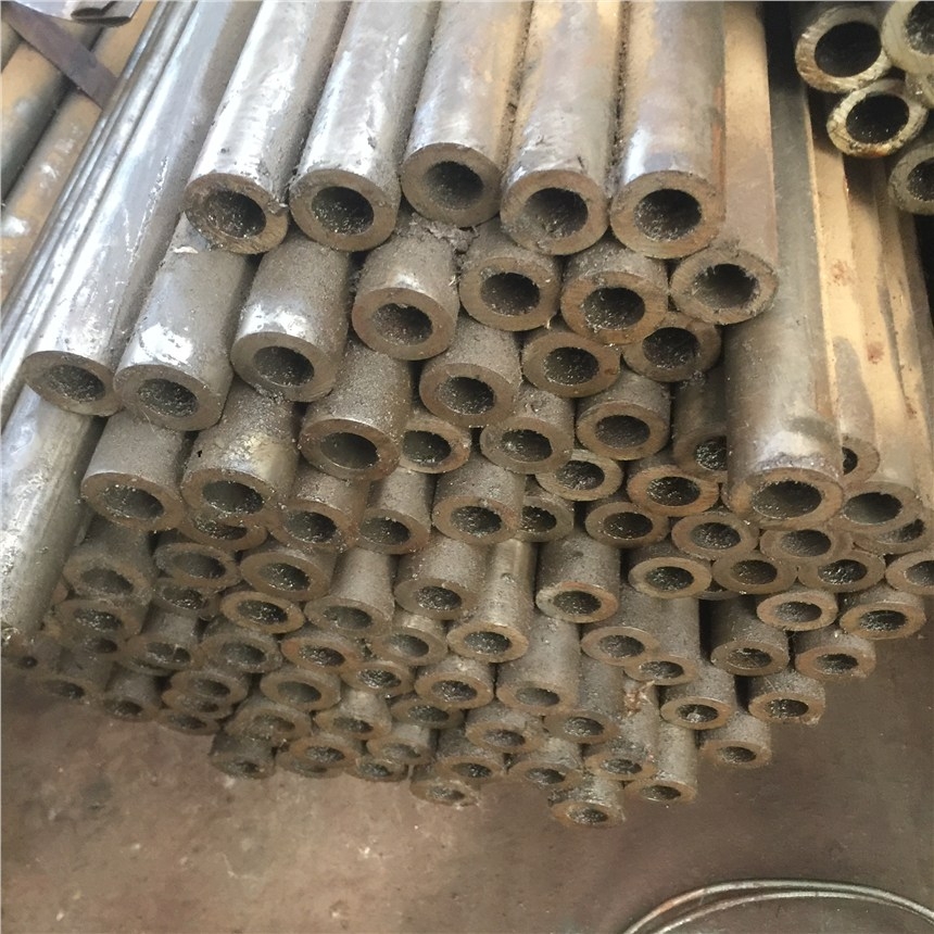 1分鐘前：安順95*30無(wú)縫鋼管定尺