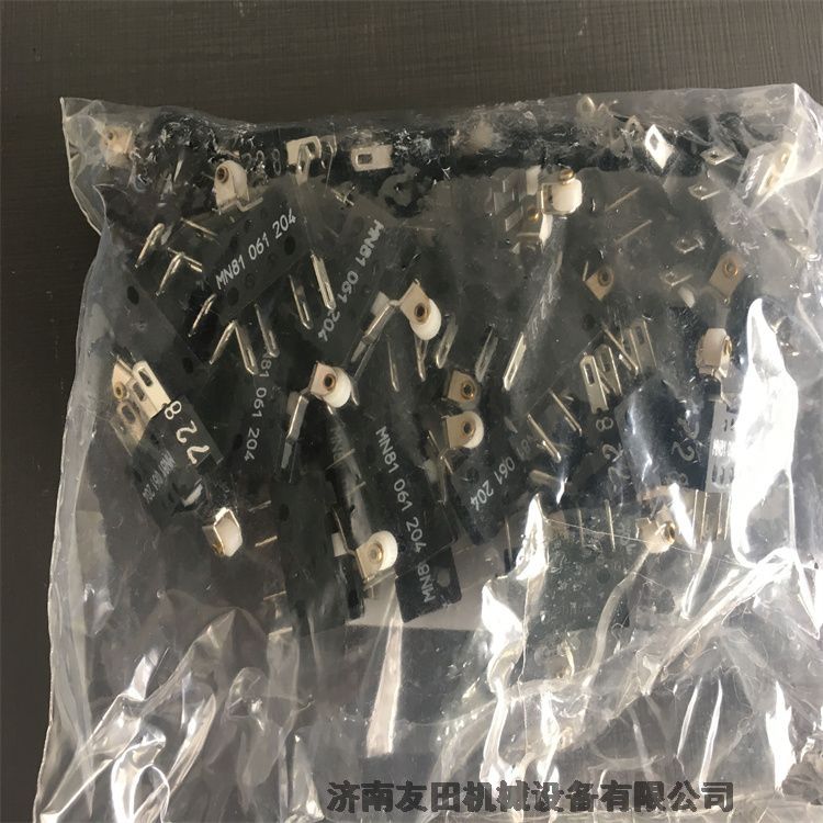 ΢_P(gun)\MN81 061 204\KISSLINGF(xin)؛
