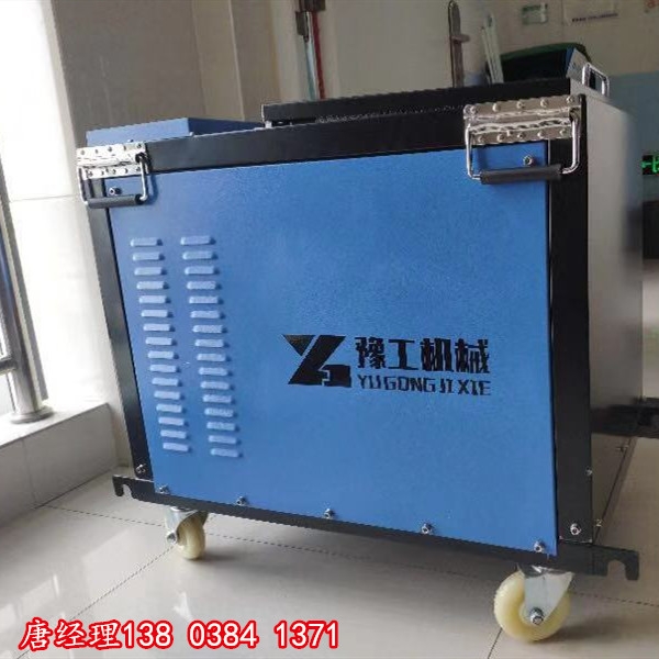 湖南益陽非固化瀝青噴涂機(jī)行業(yè)信息