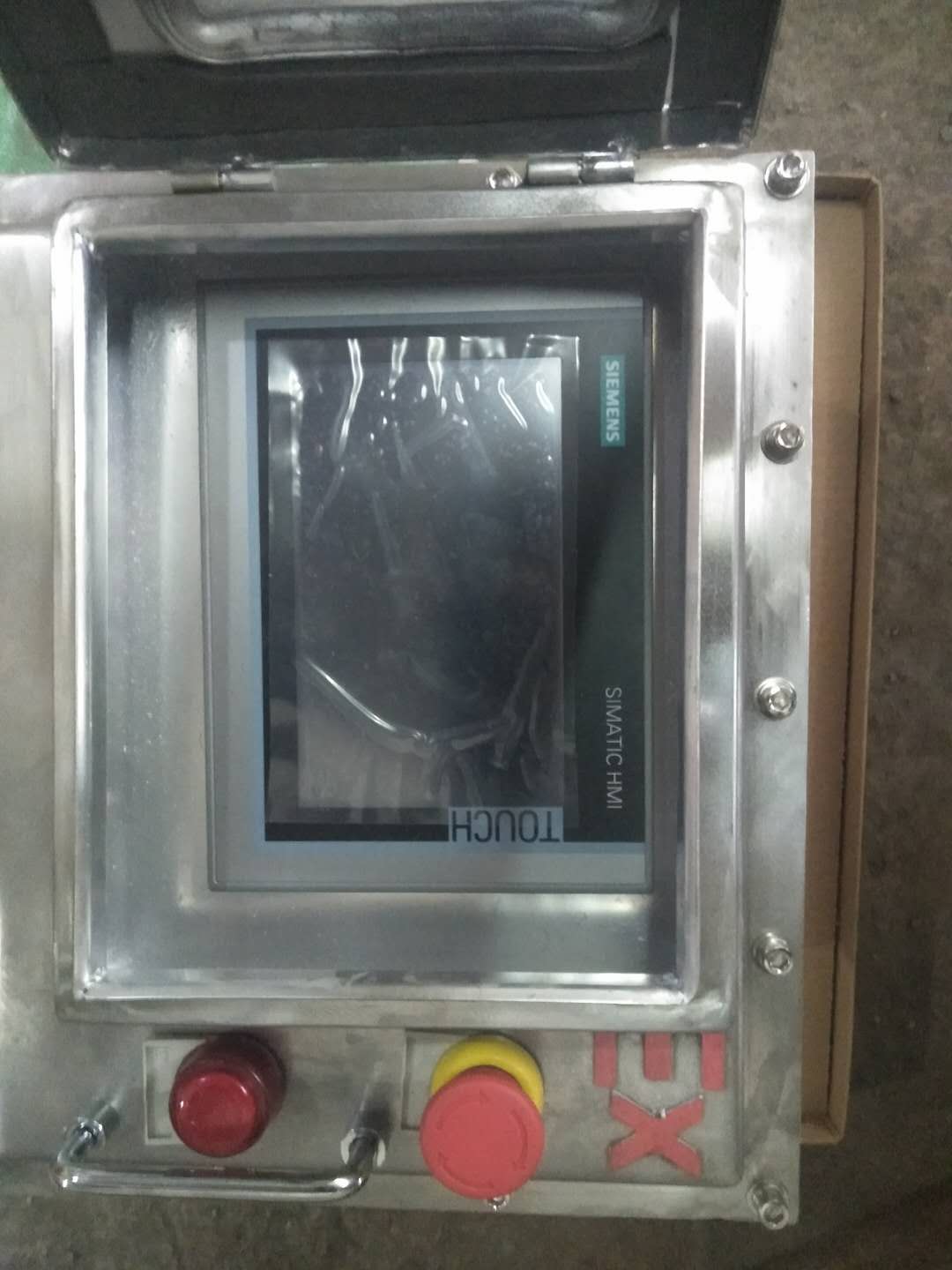 PLC防爆配電柜變頻器防爆配電柜廠家防爆動力箱施工現場不銹鋼防爆密封接頭防爆動力箱施工現場