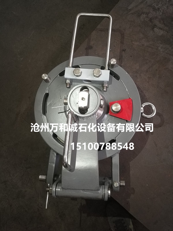 快開盲板使用壽命長(zhǎng)操作安全大大提高了工作效率
