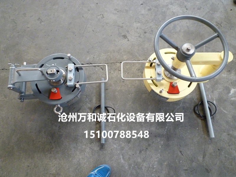 臥式立式插扣式快開盲板僅限于小口徑設備使用