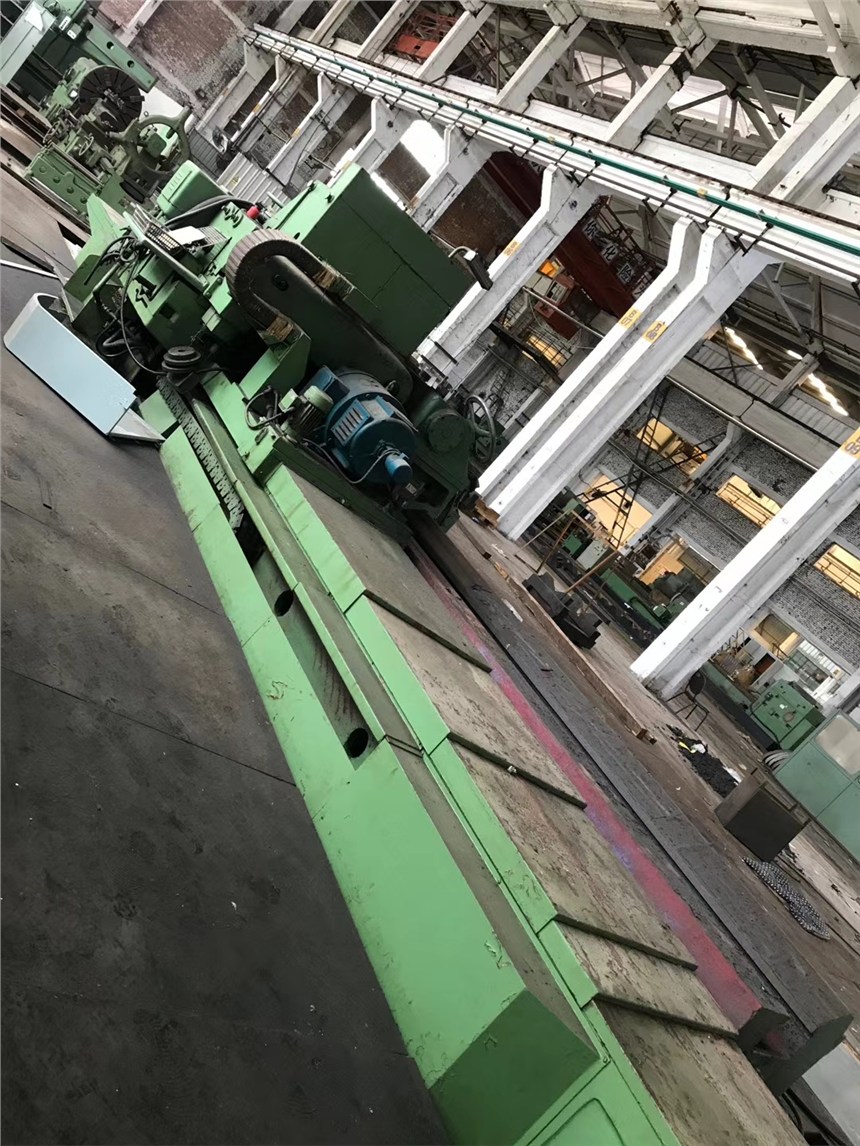 險(xiǎn)峰5米軋輥磨床型號(hào)M84100B二手險(xiǎn)峰M84100B軋輥磨床