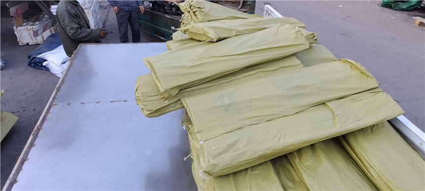 促銷熱銷中棗莊線槽減速帶廠家直銷