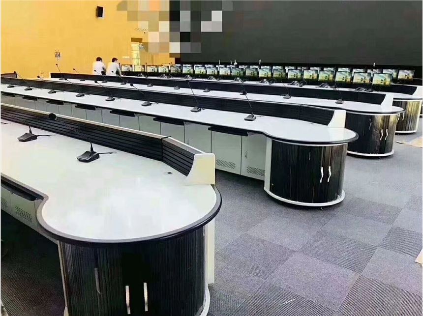 鐵路中心控制臺(tái) 鐵路指揮中心控制臺(tái)