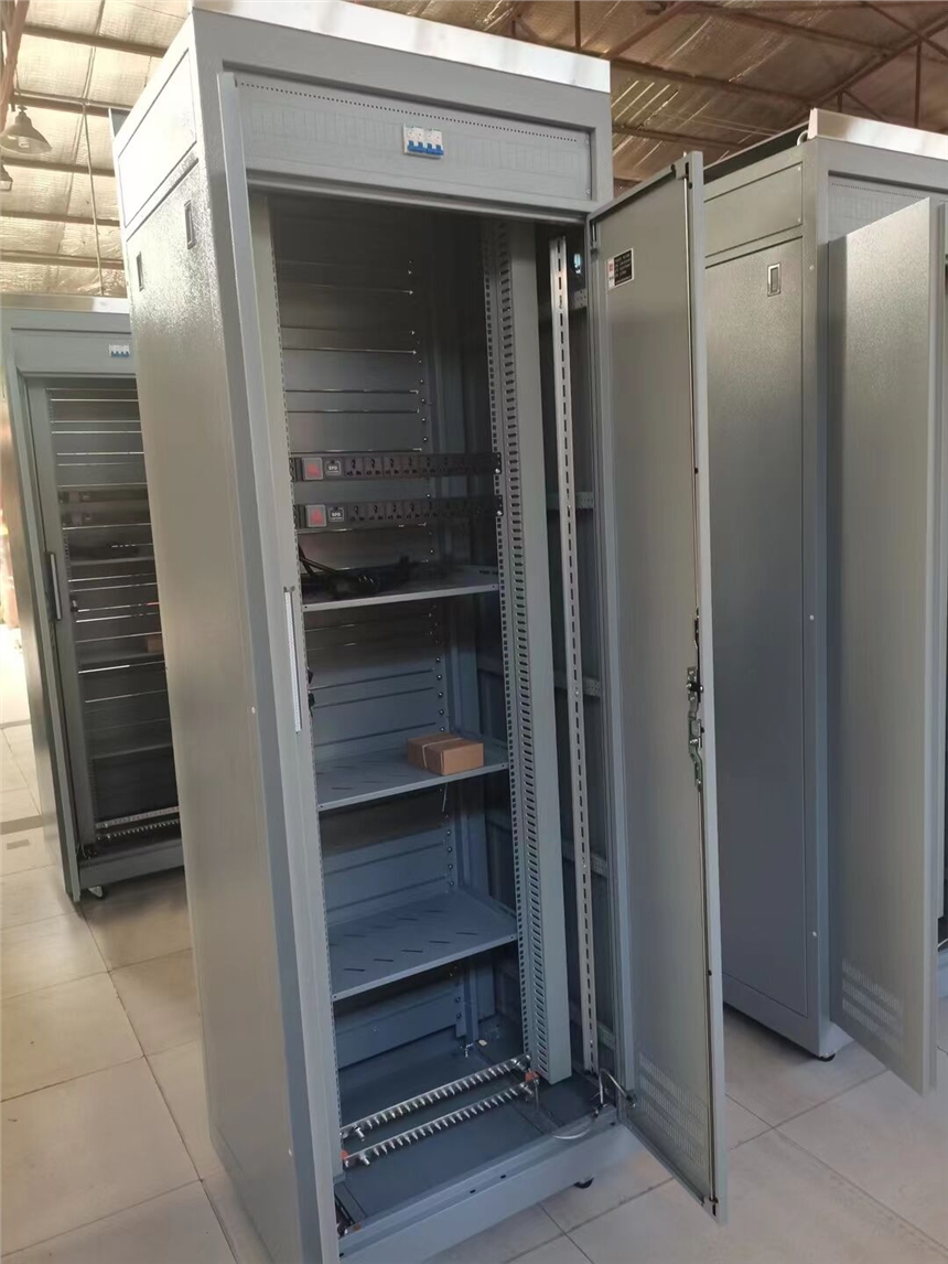 非標(biāo)機(jī)箱機(jī)柜 鄭州鈑金加工電池箱充電柜換電柜加工