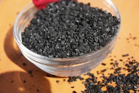 水處理果殼活性炭多少錢(qián)一噸榮茂凈水