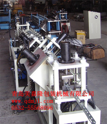 出口鋼帶包邊機(jī)，鋼邊包裝機(jī)，鋼帶箱設(shè)備