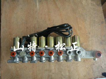 小松挖掘機PC360-7配件，原裝全新七聯(lián)電磁閥總成，207-60-71310