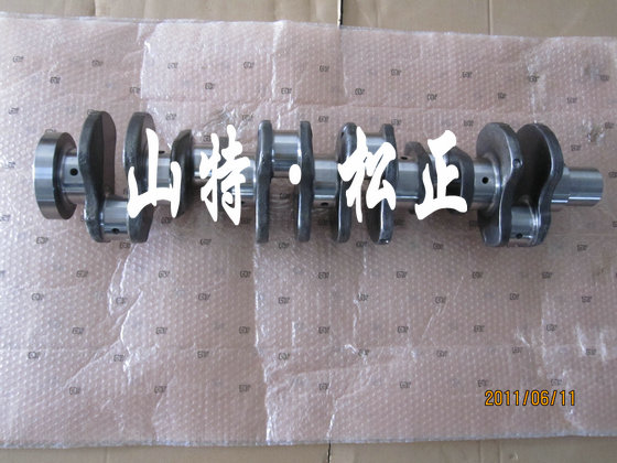 小松挖掘機PC200-7發(fā)動機曲軸，純正原裝小松挖掘機配件，濟(jì)寧山特松正