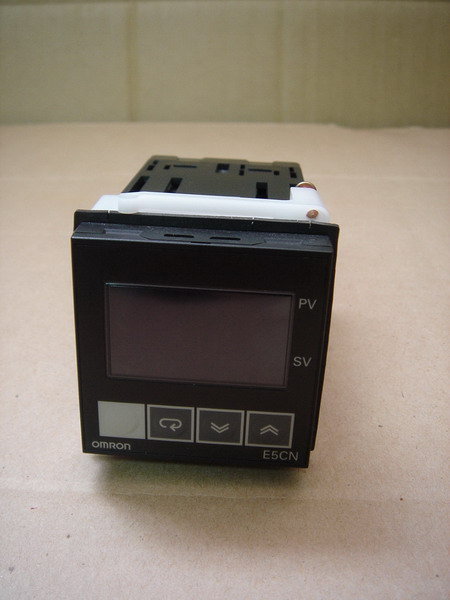 OMRON E5CN-C2MP-500廈門源真在倉(cāng)儲(chǔ)特價(jià)供應(yīng)