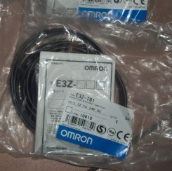 OMRON接近開(kāi)關(guān)E3Z-D62，E3Z-D82
