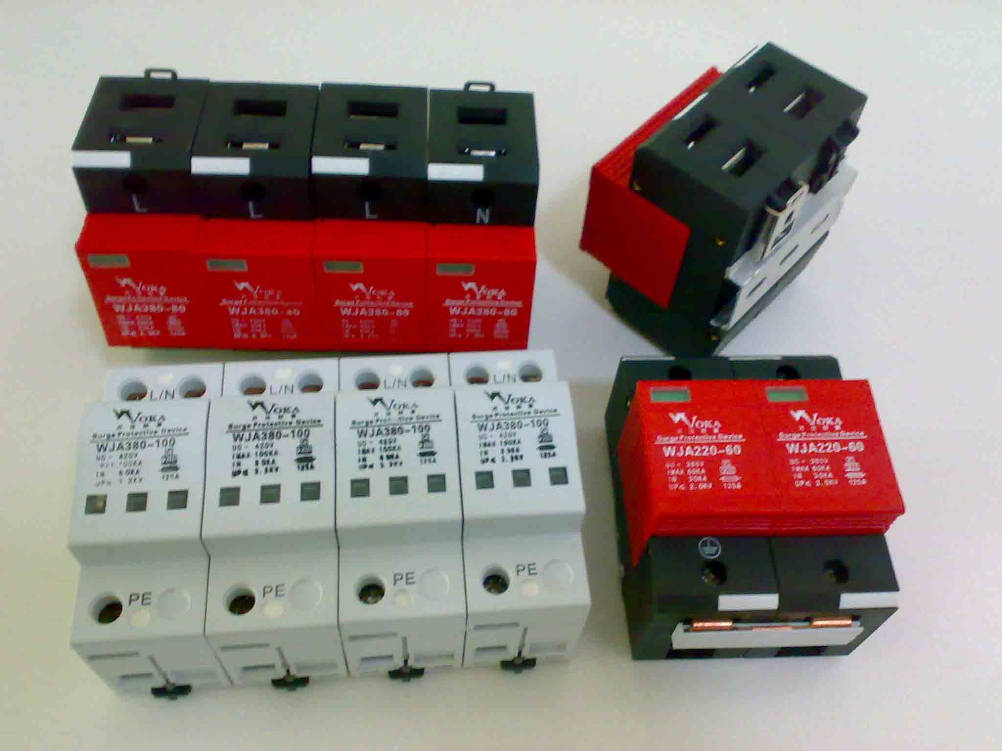 電涌保護(hù)器參數(shù)/電涌保護(hù)器價(jià)格/電涌保護(hù)器作用
