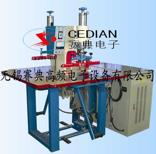 卷簾門(mén)焊合機(jī)