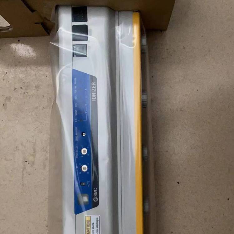 日本SMCIZS41-520KZ-08BG-X14靜電消除器棒型原裝進口