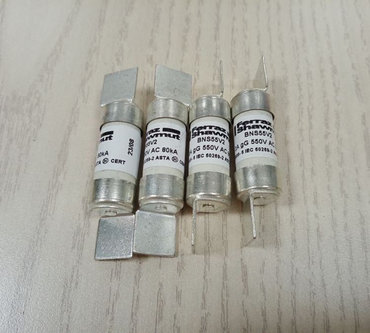 賽晶科技正品D01GG40V4W200809法雷D0保險(xiǎn)絲螺桿系統(tǒng)熔斷器