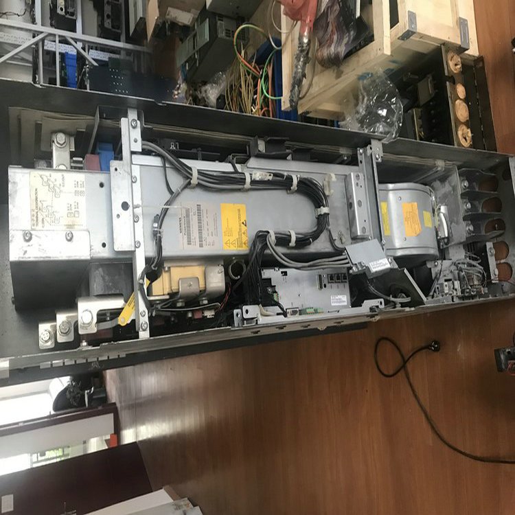 西門子6SE70變頻器缺相維修炸模塊無顯示無報警故障