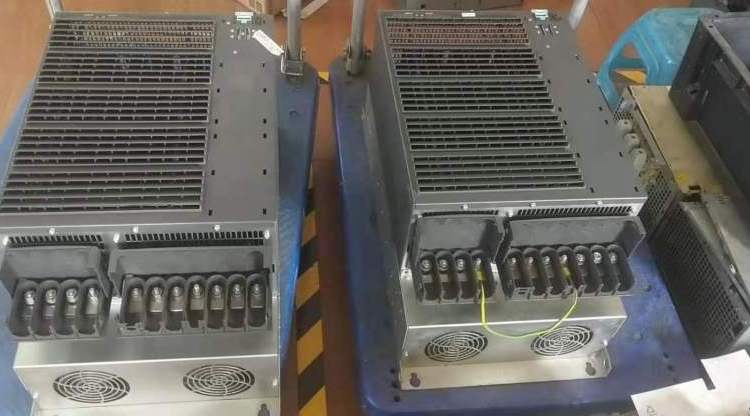 PM340西門子伺服控制器過流跳閘無顯示報F30021維修