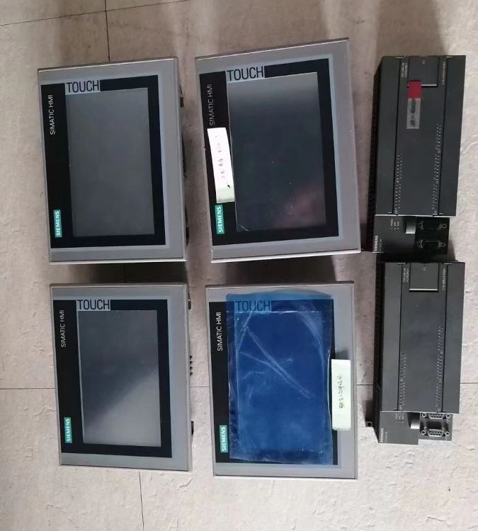 西門子工控機開機屏幕不顯示不亮沒法運行維修