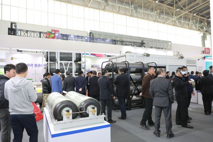 H䲩Y|RȫƷ|Cڱ(yu)ۺȫɿ2000
