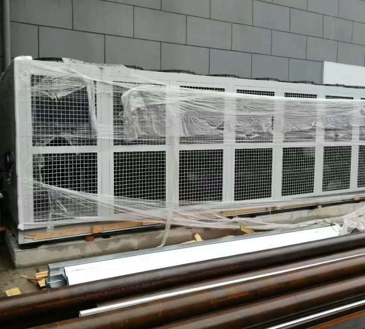 高溫地區(qū)工業(yè)冷凍機大型風冷螺桿式冰水機t3工況冷水機
