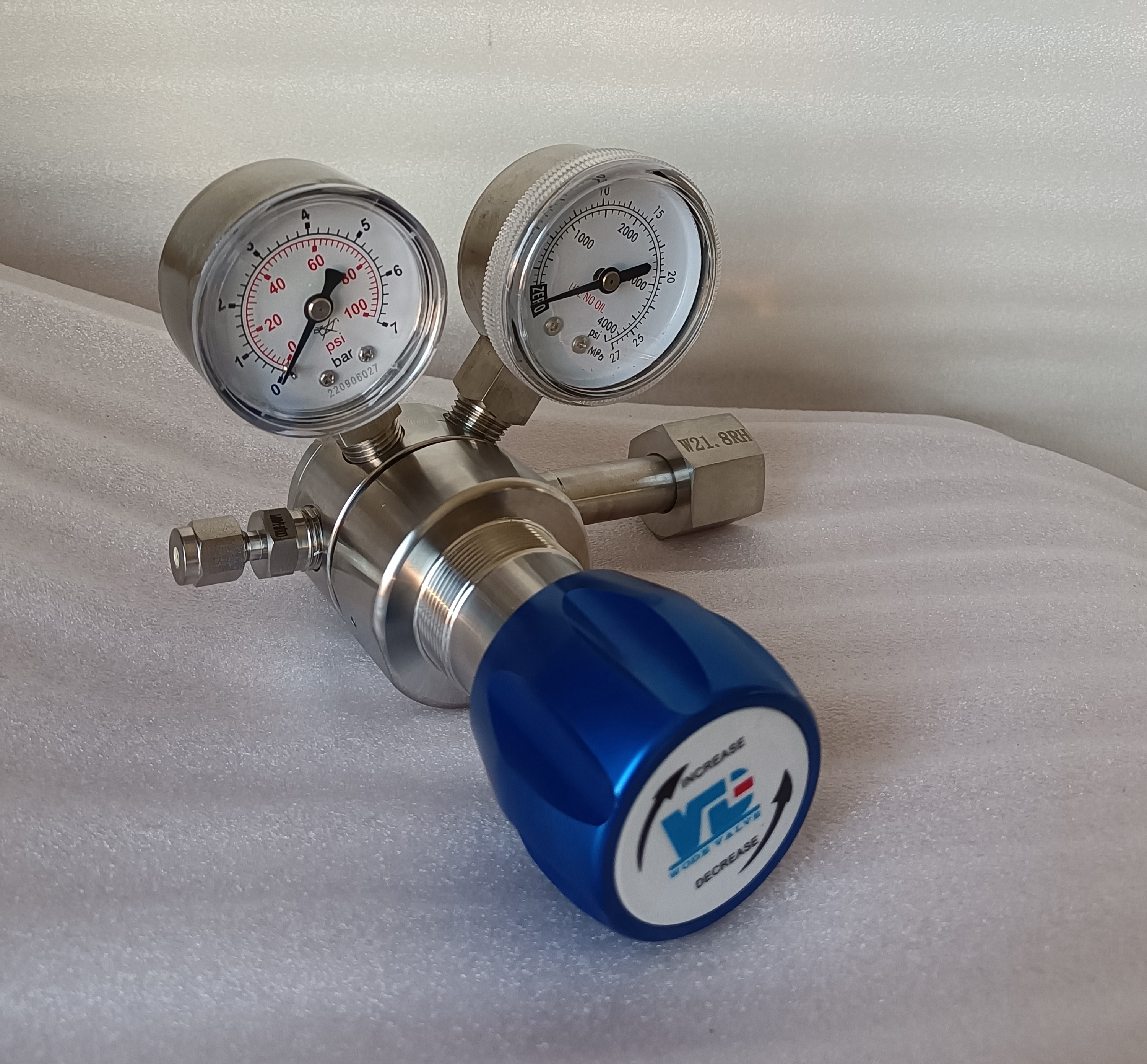 進口標氣鋼瓶減壓器高壓氣體減壓閥氣瓶調(diào)壓表德國沃德WODE