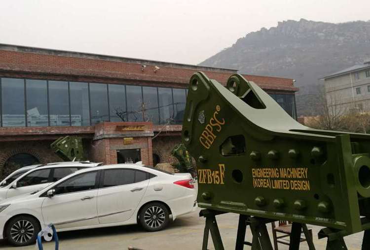 175工兵機(jī)械破碎錘ZFB15F活塞增粗打擊更有力