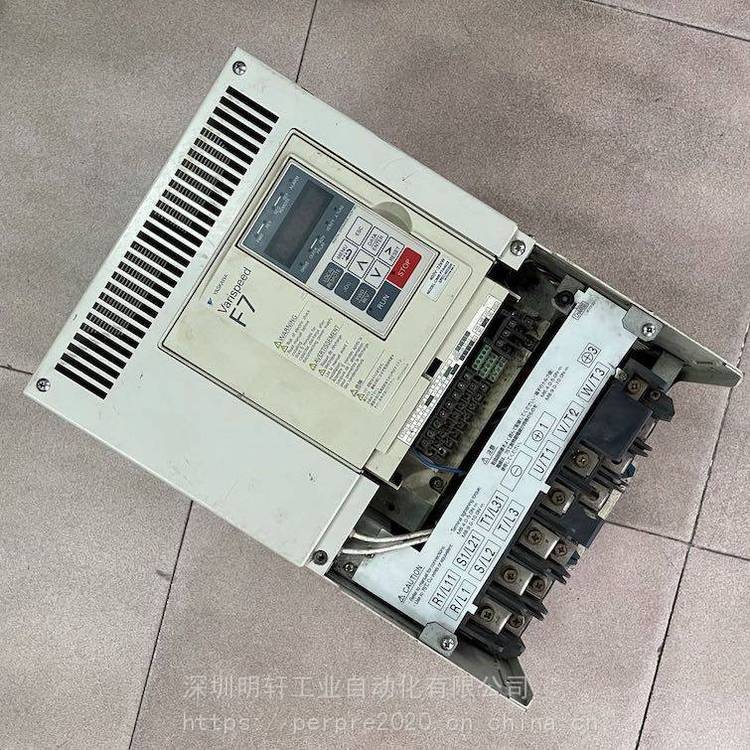 CIMR-F7B47P5維修安川變頻器維修不啟動不通電上電報警配件齊低修復(fù)快