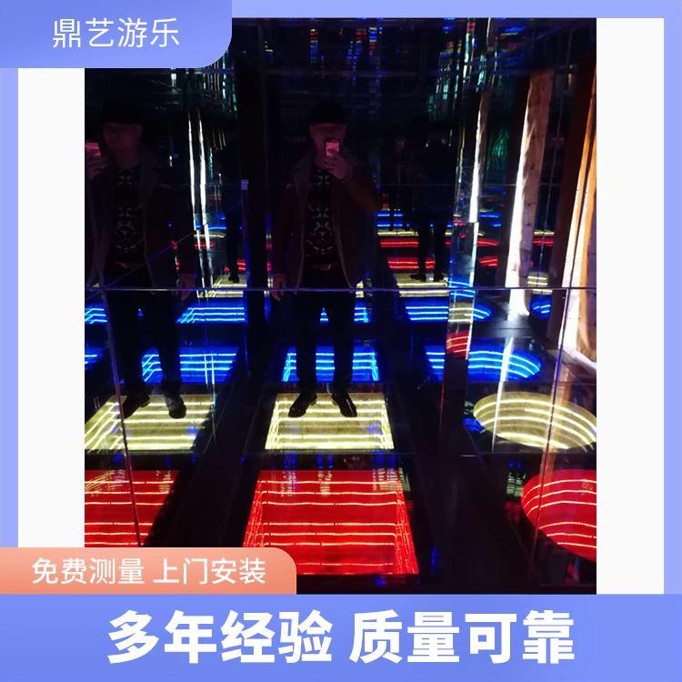 鼎藝游樂(lè)廠家定制科技網(wǎng)紅館魔幻鏡宮網(wǎng)紅游樂(lè)設(shè)施