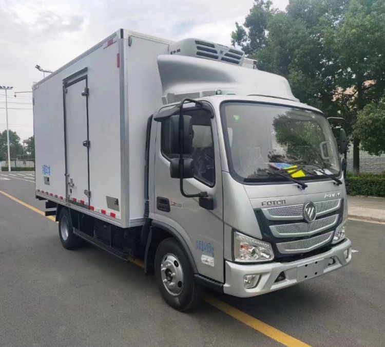 4米2福田奧鈴buff速運(yùn)冷藏車(chē)通風(fēng)槽肉鉤車(chē)多少錢(qián)一輛冷藏運(yùn)輸